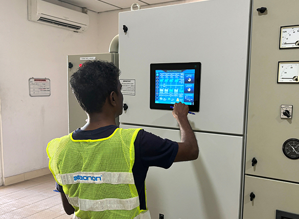 ��������4.6MW�����-�񷢡�΢����ϵͳ